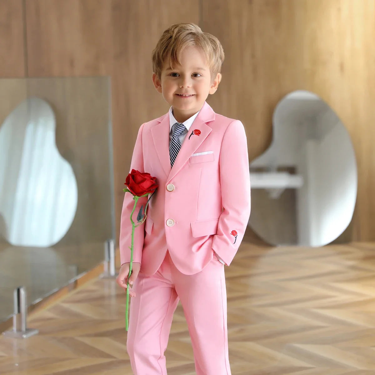 2-14 Yrs Toddler Suit Set with Rose Embroidery 3-Piece Formal Conmmunion Tuxedo Jacket Pants Tie Fast Delivery DTLumika