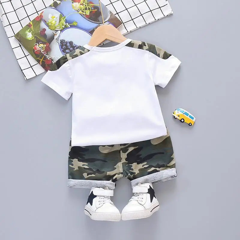 New Summer Baby Boy Cool Camouflage Clothes Suit Children Fashion Pocket TShirt Shorts 2Pcs/Sets Kids Casual Clothing Tracksuits