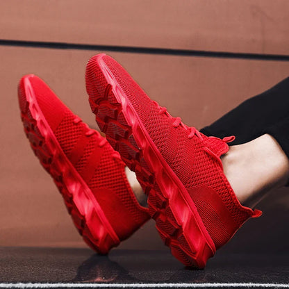 Men's casual sports shoes breathable summer light Soft sole comfort outdoor running shoes fashion student mesh plus size sneaker