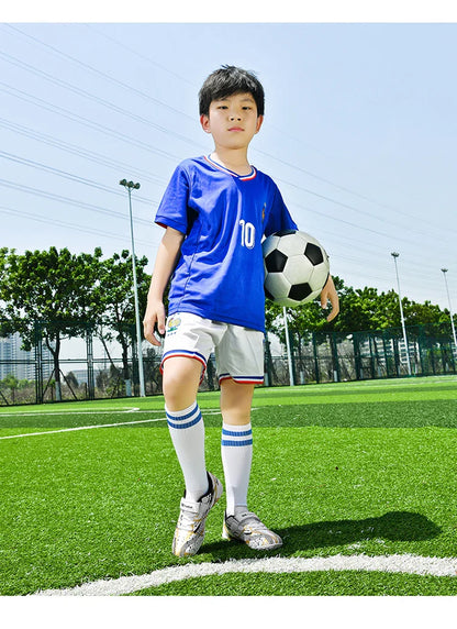 New Men Kids Professional Soccer Shoes Grass Boys Ultralight Football Boots Match Training Shoes Cleats Non-Slip Drop Shipping