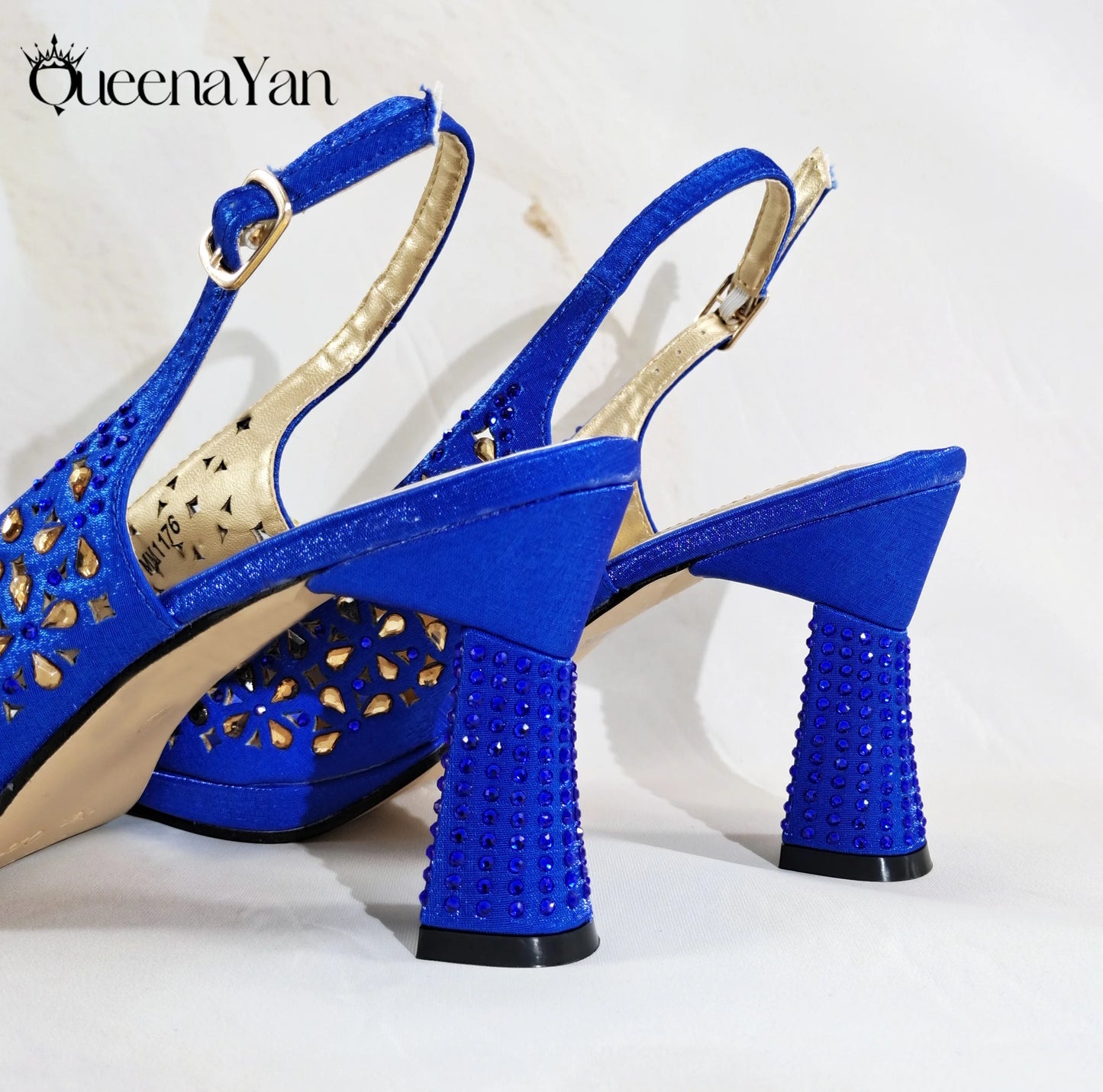 New Italian Design Open Toe Women High Heels for 2025 Elegant Party Wine Color Diamond Pumps Shoes and Bags Matching Set