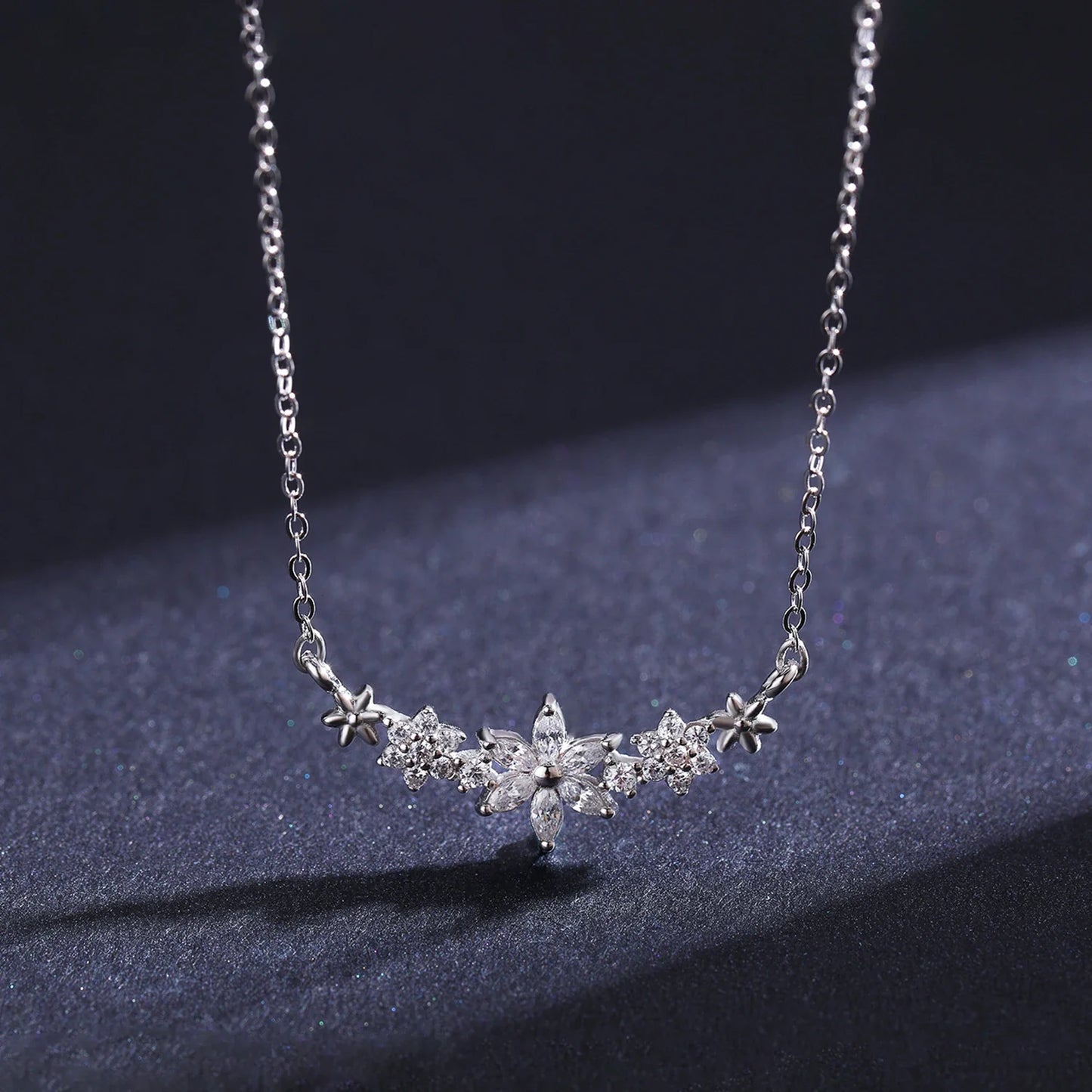925 Sterling Silver Dazzling Clear CZ With Daisy Flower Pendant Necklace for Women Link Chain Wedding Engagement Jewelry