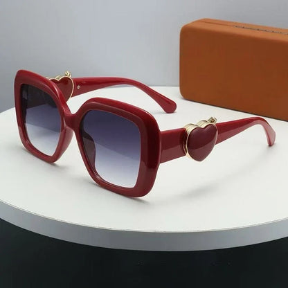 2025 New Trendy Fashion Cat Eye Women Sunglasses Oversized Oval Sun Glasses Ladies UV400 High Quality Light Luxury Sunshade