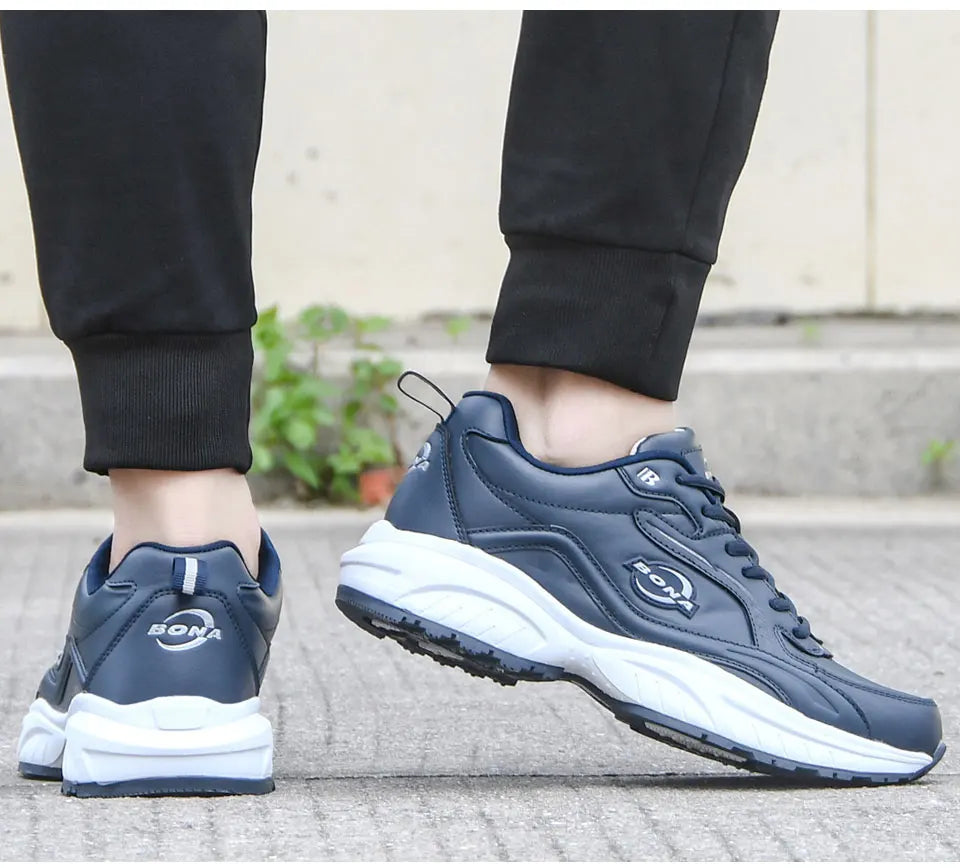 2023 New Male Running Shoesr Arrival Classics Style Men Lace Up Sport Shoes Men Outdoor Jogging Walking Athletic Shoes