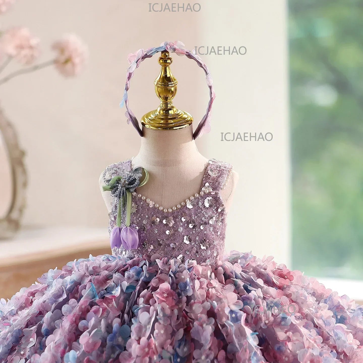 2026 Cute Sweet Purple Children Sleeveless Kids Host Princess Gown Costume Girls Birthday Party Dress Summer New Fashion Floral