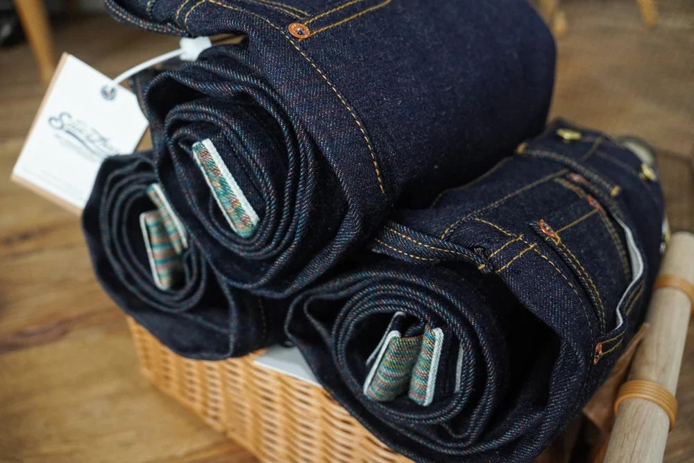Mens Jeans Rainbow Sanforized Selvedge Denim Jeans Man Python Skin Labels Regular Fit 14 Oz