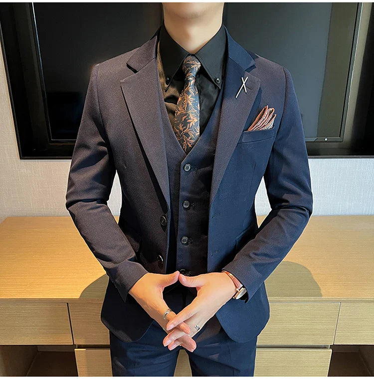 2026 High Quality (Suit + Vest + Trousers) Stylish and Handsome Casual Wedding Suit Business Suit Three-Piece Genuine