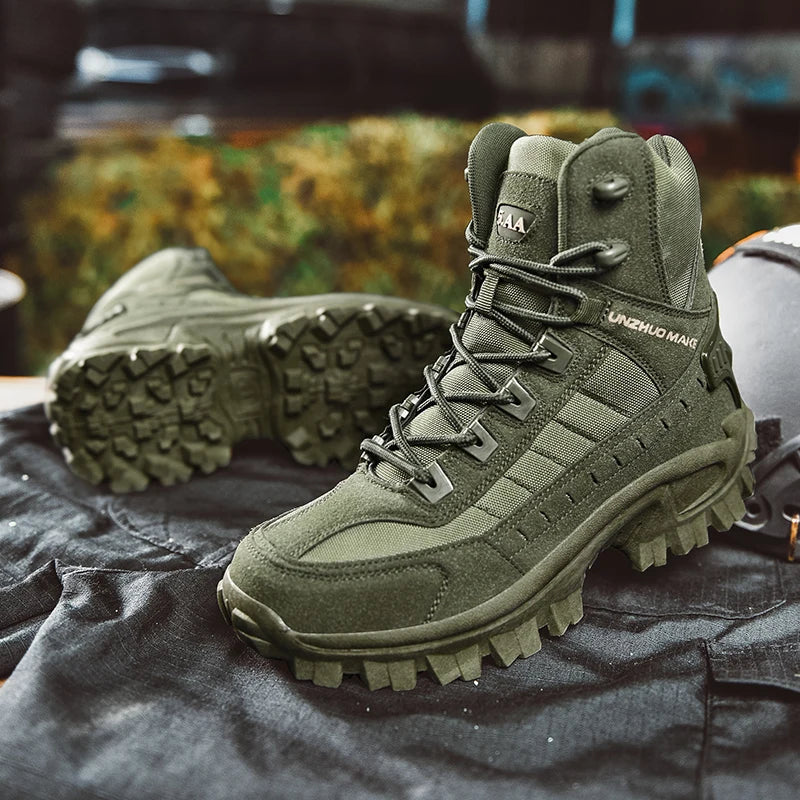 Men's Desert Combat Boots Outdoor Non-slip Tactical Boots Hiking Desert Ankle Hunting Shoes Work Safty Men Boots Botines Zapatos