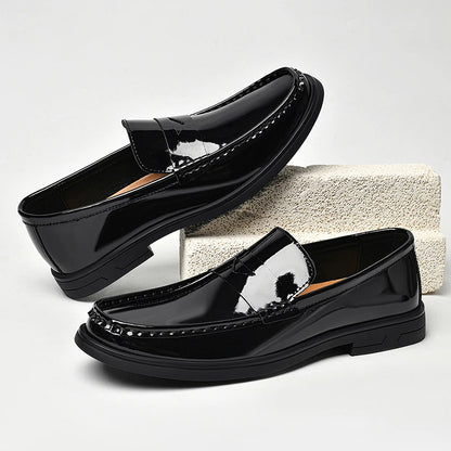2026 New Men's Patent Leather Penny Loafers Slip On Design Soft Cushion Insole Wear Resistant Sole Business Wedding Party Shoes