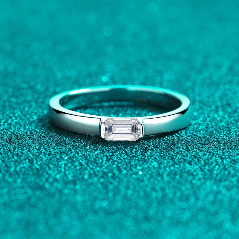 0.5ct 4x6mm Emerald Cut Moissanite Engagement Ring Women Bridal Proposal Rings S925 Sterling Silver Bands Wedding Band