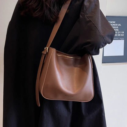 Super Popular Spring and Summer Commuter Bucket Bag for Women 2026 New Style Pu Leather Women's Bag with a High-End Feel, Large Capacity, Single Shoulder Crossbody Bag for Work
