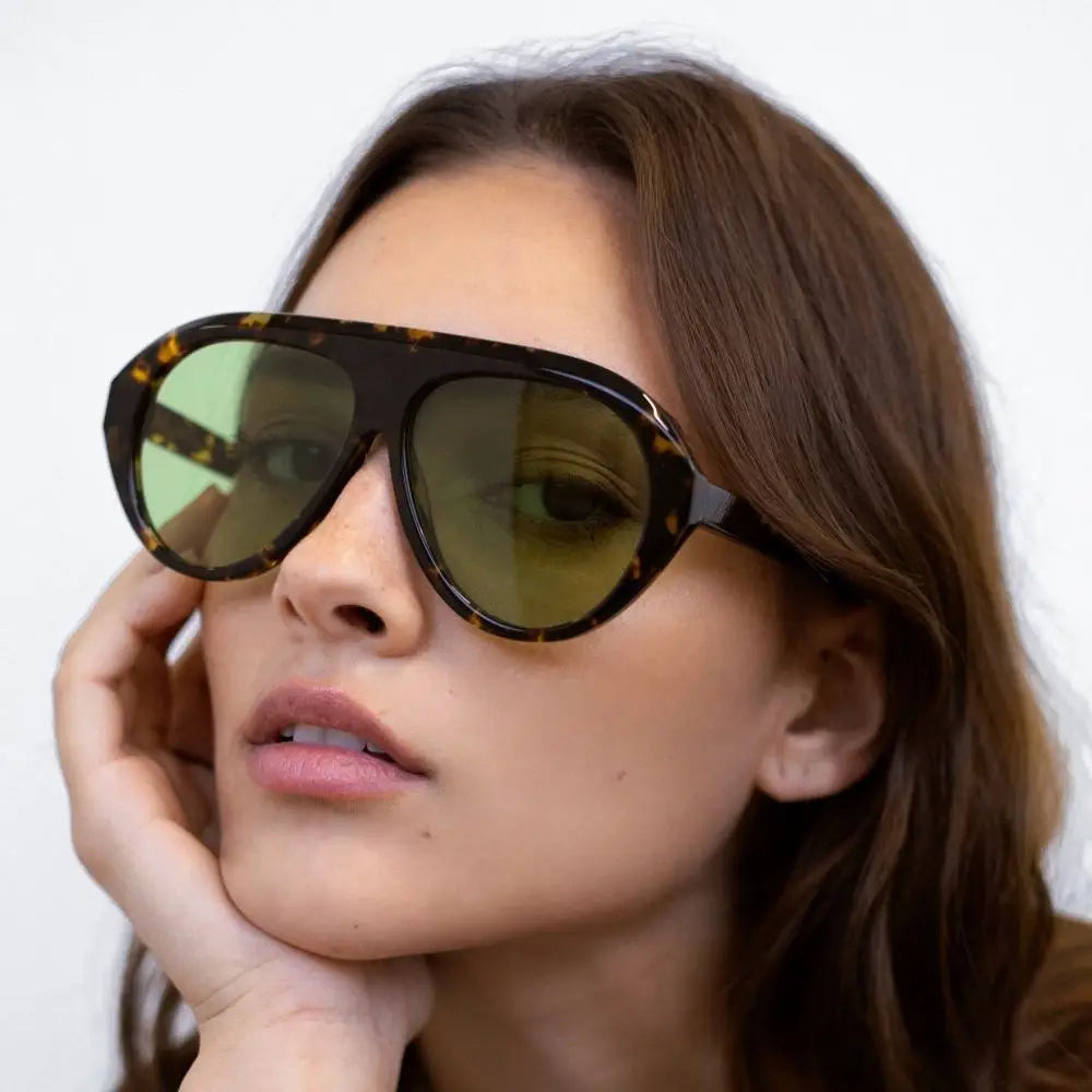 Fashion Large Frame Niche Lady Sunglasses UV400 Outdoor Polarized Driving Men Sun Glasses Support Color Changing Myopia Lens