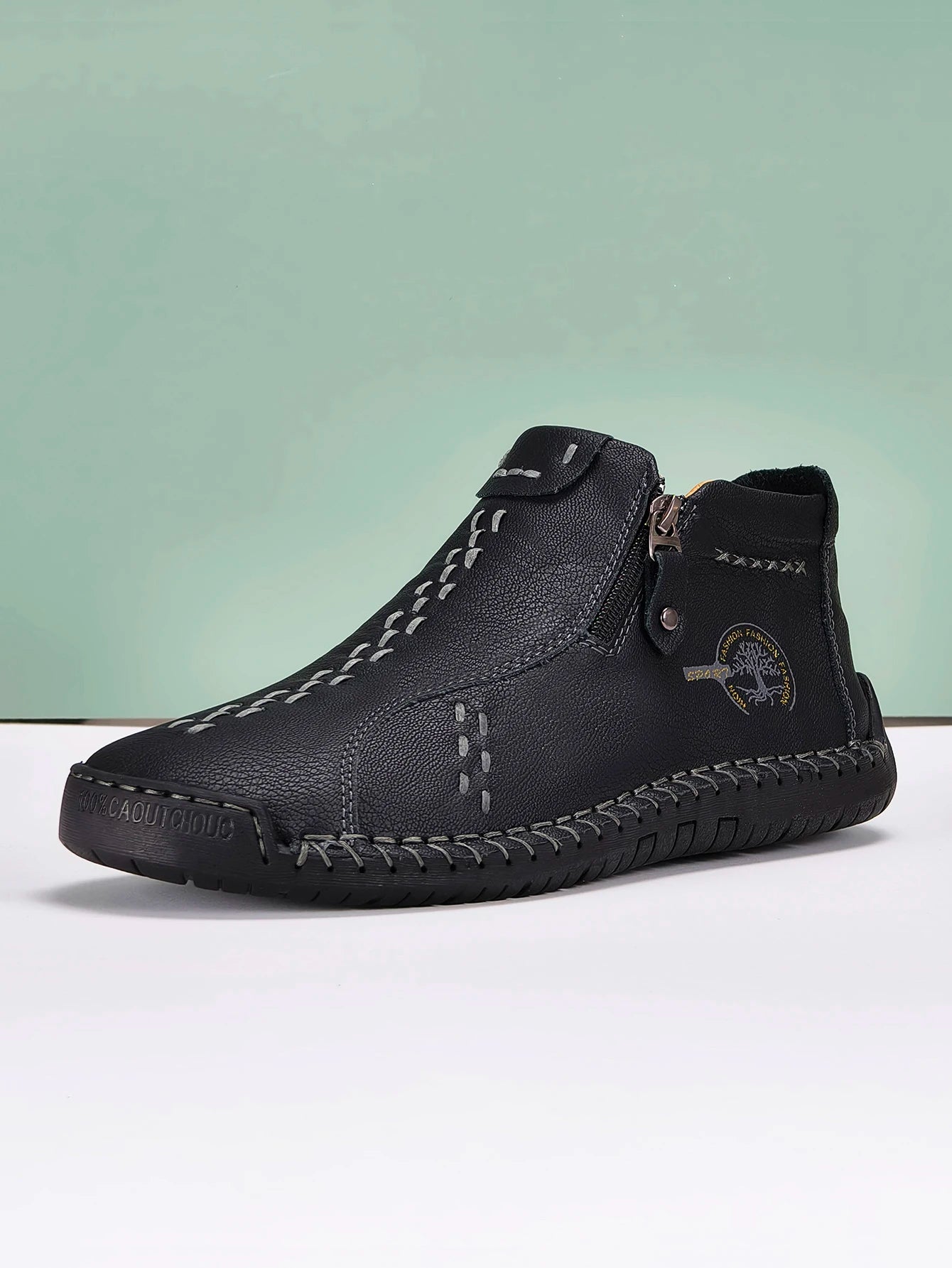 New Classic Handmade Leather Men Shoes Zipper Design Outdoor Sneakers Slip On Breathable Casual Shoes Leather Men Ankle Boots