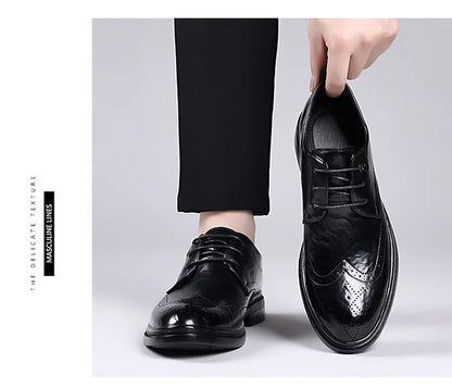 2026 Spring Autumn New Brogue Shoes for Men Solid Color Leather Dress Shoes Male Fashion Business Casual Wedding Shoe Man