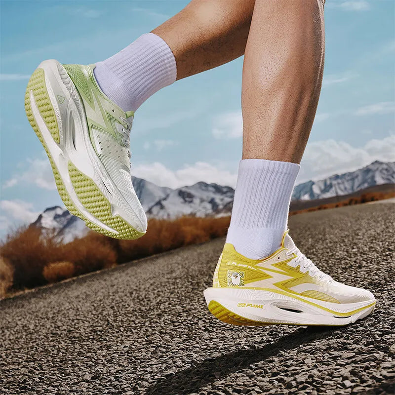 FLAME 3.0 Men Women Running Shoes Carbon Plate Racing Rebound Stable Breathable Wear-resistant Sneakers 672412207