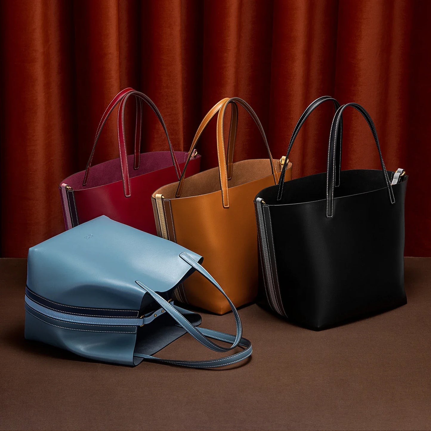 Autumn and Winter Classic Solid Color Retro Handbag, Women's New Large Capacity Tote Bag