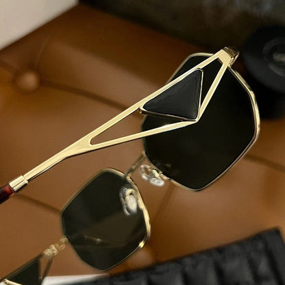 New Fashion High-end Personality Man Sunglasses Brand Designer Vintage Travel Female Sun Glasses Eyewear Shade UV400 Protection