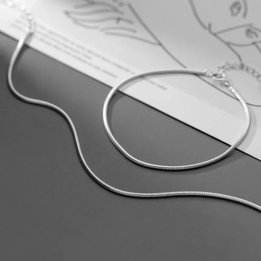 Bracelet de cheville en chaîne serpent classique et élégant en argent sterling 925 de haute qualité pour femmes, bijoux