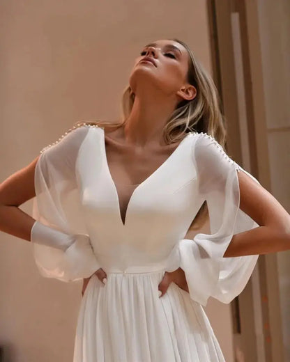 Customized Wedding Dresses for Bride  Long Sleeves V Neck Simple Bridal Gown with Pearls A Line Robe De Mariee