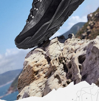 Men Running Shoes New Featherlight Soft Breathable Rebound Cushioning Grippy Outdoor Hiking Sneakers Male 672542214