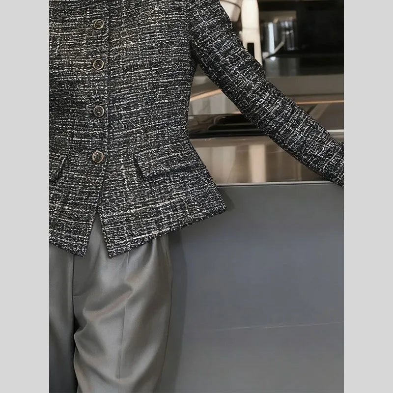 2025 Autumn Chic Temperament High-end Design Blazer for Women