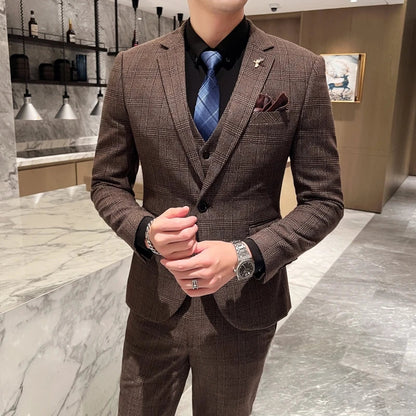 2023 Men's British Fashion Three-piece Set Slim Fit Suit Vest Trousers Ensemble Handsome Trendy All-in-one Banquet Blaze