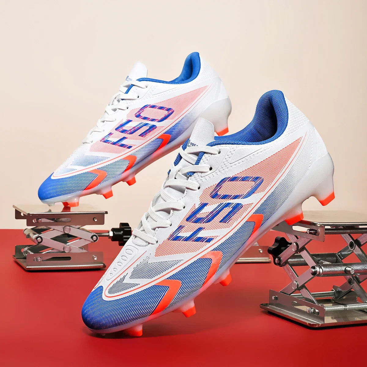 Lightweight AG /FG Soccer cleats PU Fabric Sweat Absorbent Upper TPU Non-slip Sole Durable Boys Girls Football Training