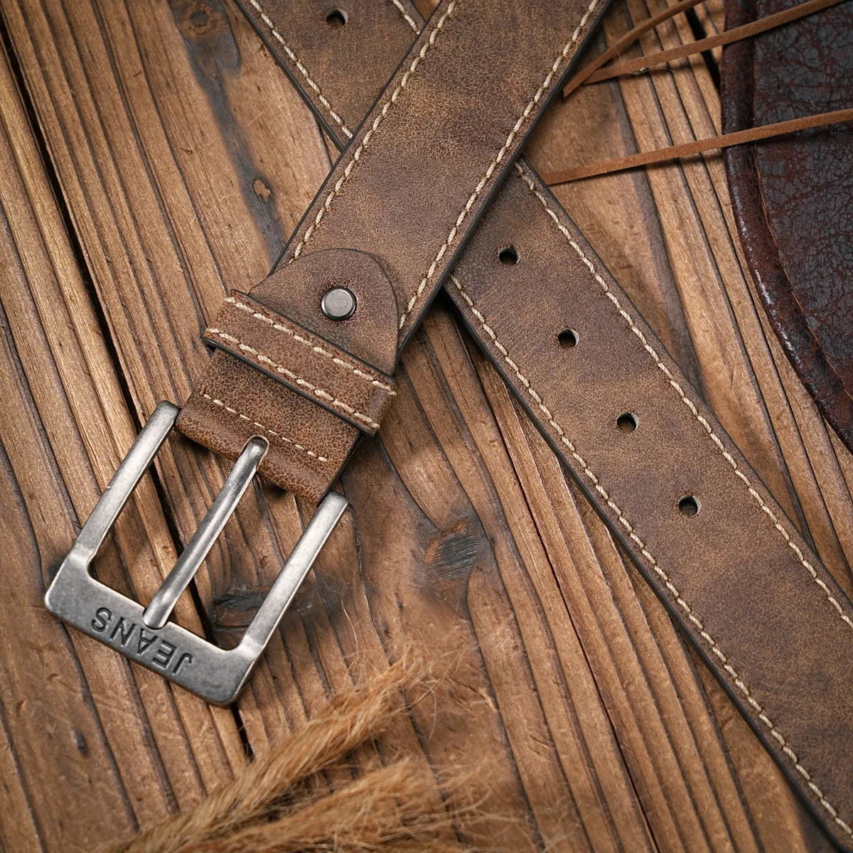 Men - Women - Western Denim - PU Leather - Belt - Vintage Jeans with Carved Buckle Brown Belt