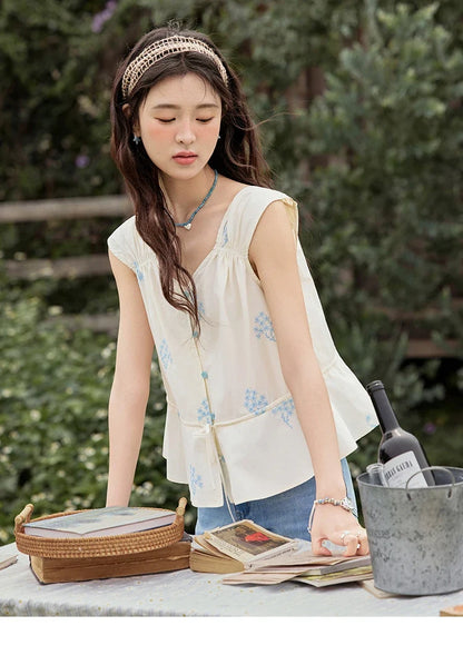 Print French Summer Shirts for Women New 2025 Sleeveless V-neck Blue Flower Cotton Blouses Female Fashion Tops MXE32X1777
