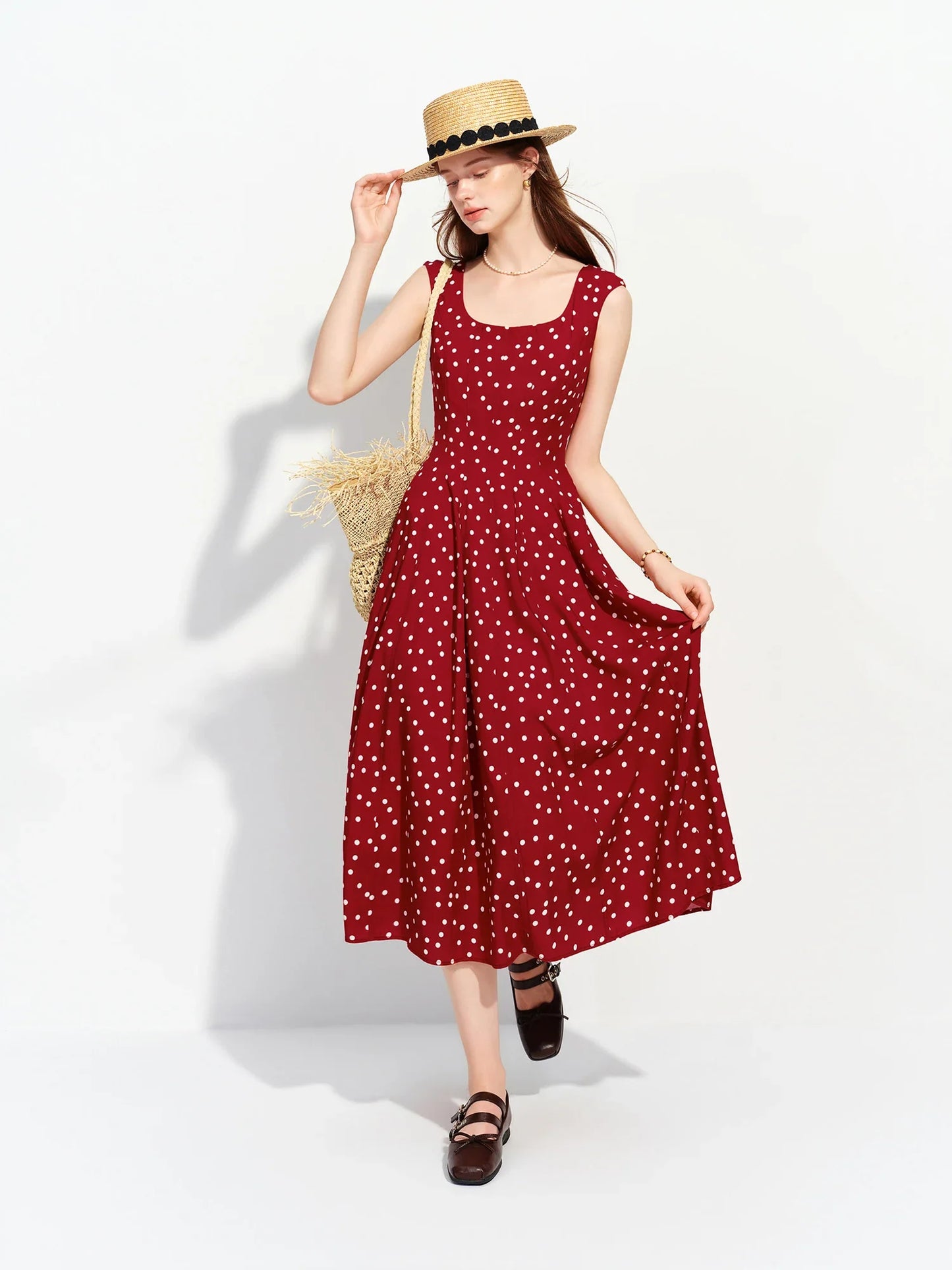 2026 Summer Women's Polka Dot Print Sleeveless Lightweight Dress - French Vintage Charm for Daily and Vacation Wear