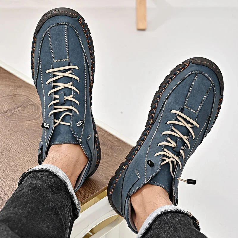 New 2024 Autumn Handmade Leather Men Boots Design Sneakers Man Breathable Casual Leather Shoes Men Ankle Boots Outdoor Boats