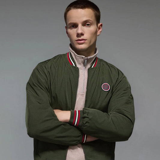 Men's Jacket Autumn Fashion Versatile Windproof Thin Men's Jacket Casual American Street Classic Badge Design Men's Coat