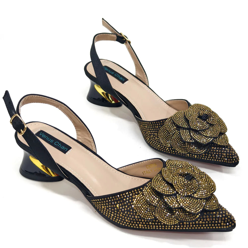 Fashion Ladies Evening Shoes And Bags Paired With Handmade Petal Wine Color Pointed Toe Mid-Heel Nigerian Women Party Shoes