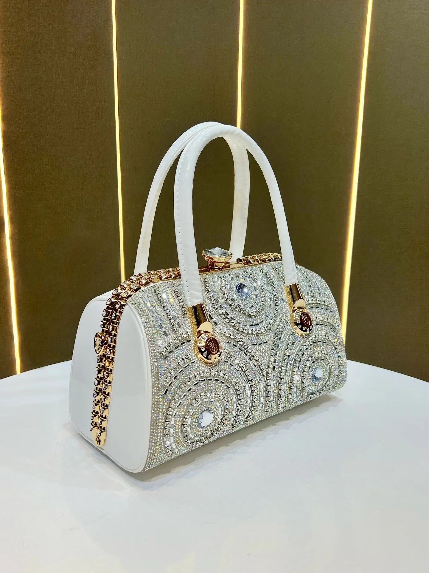 New Dinner Handbag Luxury Brand Diamond-encrusted Sparkling Dinner Party Handbag Fashion Trend Women's Shoulder Crossbody Bag