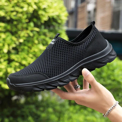 Lightweight Men Casual Shoes Breathable Slip on Male Casual Sneakers Anti-slip Men's Flats Outdoor Walking Shoes Size 38-46