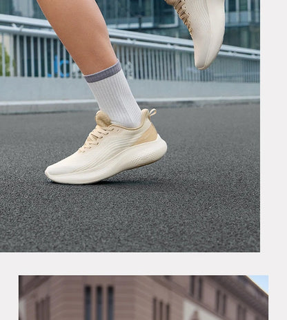 Men Running Shoes Lightweight Soft Supportive Cushioning Durable Breathable Grippy Male Sneakers 672522207