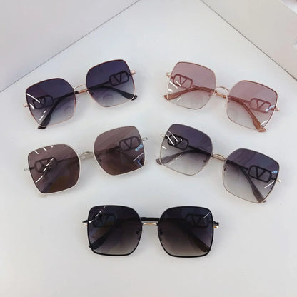 New Fashion Metal Frame Square  Sunglasses for Women Oversized Anti-ultraviolet Polarized Sun Glasses Women's High-end Gafas
