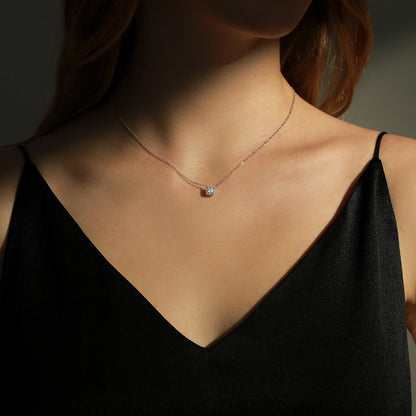 Moissanite Pendant Necklace D Color 0.8CT Lab Diamond For Women Wedding Engagement 925 Sterling Silver Fine Jewelry Gift