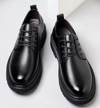 2026 Men's Leather Shoes Breathable Perforated Odor Free Business British Style Office Soft Sole Wear Resistant Casual Footwear