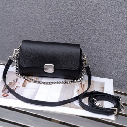 Supple Genuine Leather Women's Barrel Crossbody Bag - Commuter-Friendly Small Chain Strap Shoulder Bag for Everyday Chic
