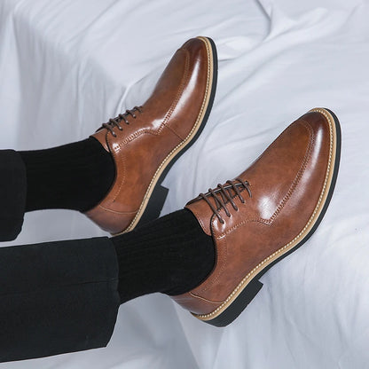 Hot Selling Pointed Dress Shoes Europe America Casual Versatile Men's Low Top Shoes High-end Banquet Office Men's Business Shoes
