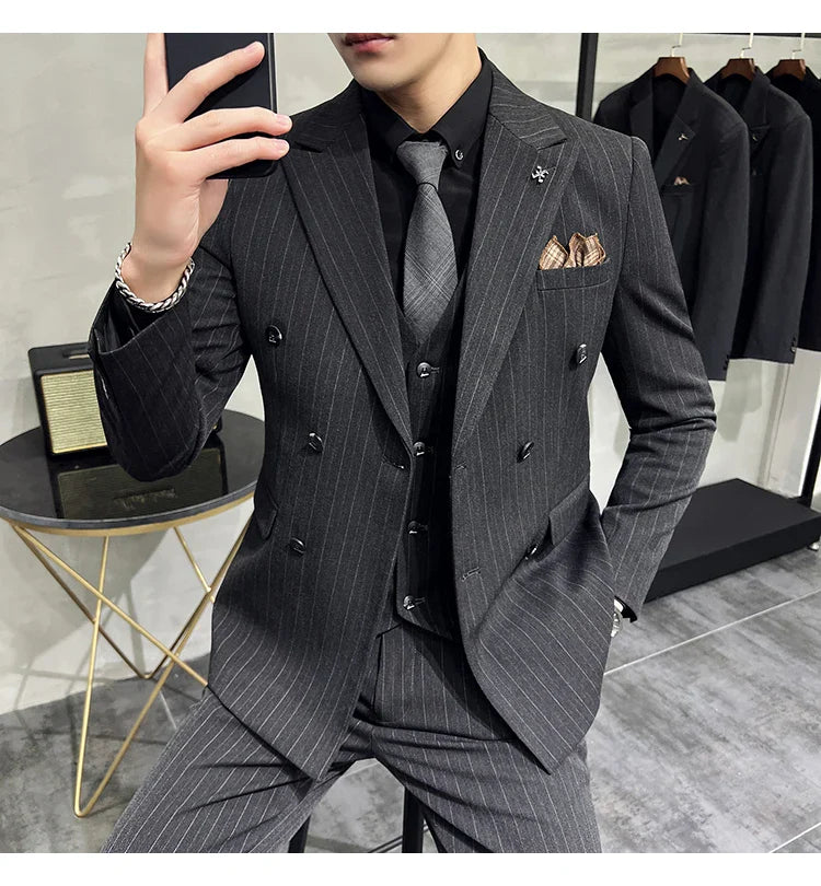 2025 High-quality Korean Version Slim-fit Business (Suit + Vest + Trousers) Striped Double-breasted Suit Three-piece Set