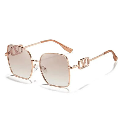 2025 New Fashion Metal Square Polarized Sun Glasses Women Luxury Diamond UV400 Sunglasses Ladies Oversized Eyewears Gafas De Sol