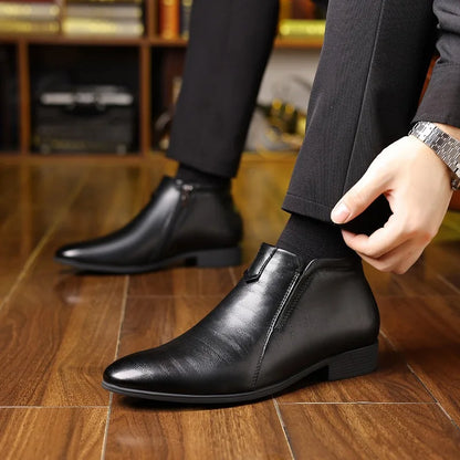 Men Handcrafted Leather Ankle Boots Side Zipper Pointed Toe Chelsea Boots Comfortable Non-slip Formal Business Casual Shoes 2026