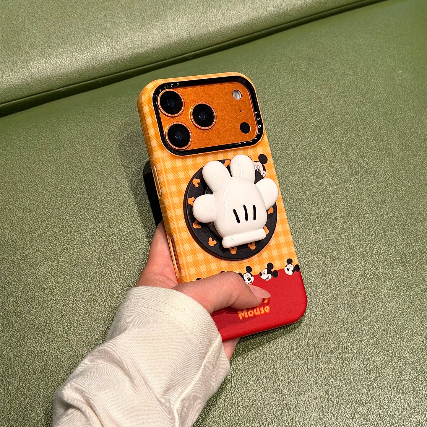 Cute Mickey Glove For Magnetic Phone Case with Stand 3D Hand Shape Grip Holder for 17 16 15 14 13 Pro Max  Disney Cartoon Cover.