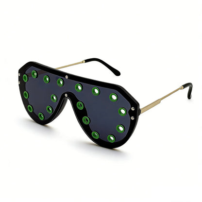 Trendy y2k Oversized One-piece Sunglasses Women Luxury Metal Rivet Party Cool Big Frame Shades UV400 Beach Club Streetwear
