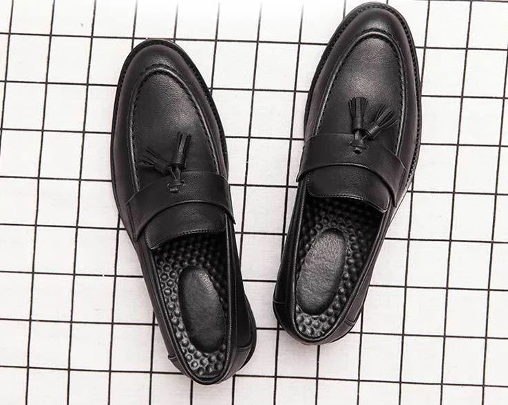 With Tassels Loafers Office Leather Shoes for Men Platform Thick Sole Pointed Toe Man Casual Shoe High Quality Fashion Elegant