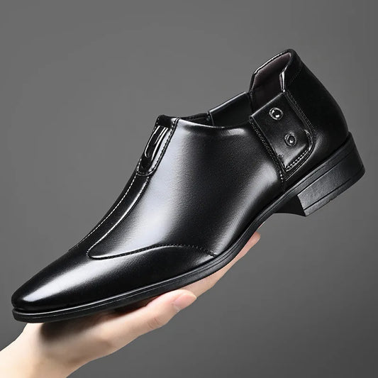 Patent Leather Casual Business Shoes for Men Solid Color Fashion Leather Shoes Male Spring Autumn New Designer Brogue Shoe Man