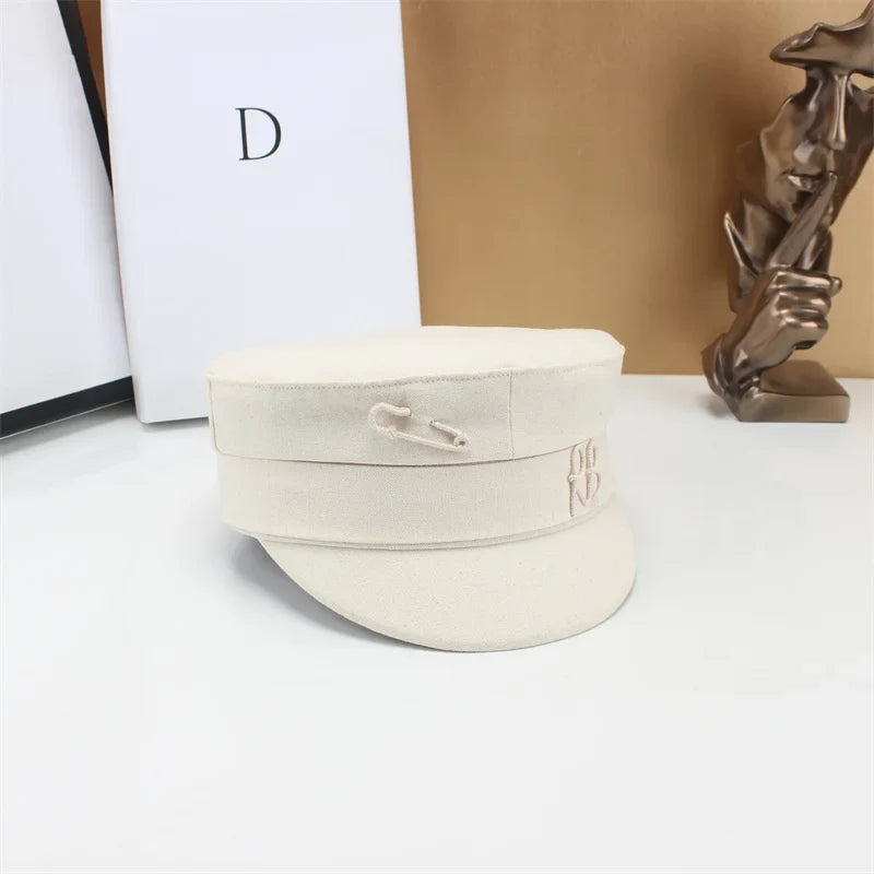 Brand Designer New Winter Embroidery Letter Baker Boy Straw Caps Purple Newsboy Caps Thick Warm Flat Cap Chapeau Homme