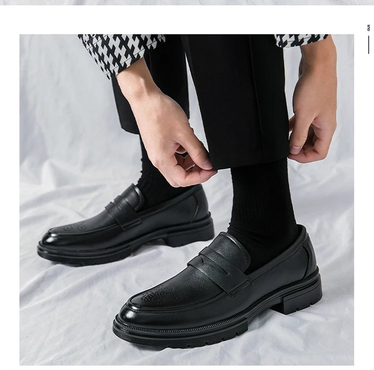 Spring and autumn men's business casual shoes breathable carved leather shoes British fashion platform pointed leather shoes 46
